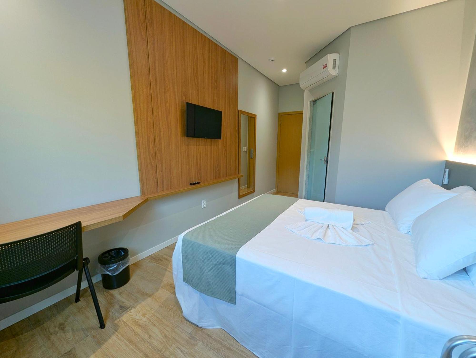 Hotel Jardim Iracema Teófilo Otoni 外观 照片